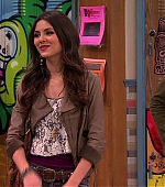 Victorious_S03E04_AndresHorribleGirl_VJBR_0472.jpg