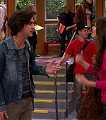 Victorious_S03E05_CarRain_Fire_VJBR_0053.jpg