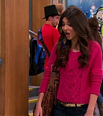 Victorious_S03E05_CarRain_Fire_VJBR_0079.jpg