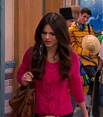 Victorious_S03E05_CarRain_Fire_VJBR_0102.jpg