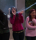 Victorious_S03E05_CarRain_Fire_VJBR_2785.jpg