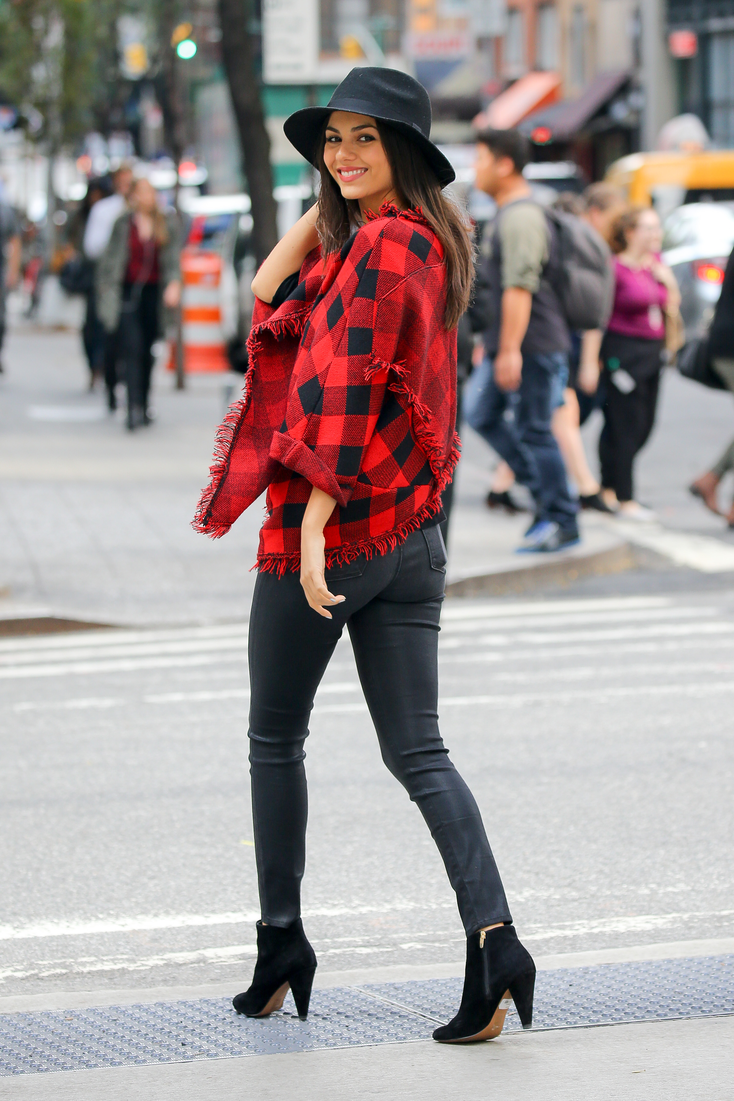 Victoria_Justice_22~47.jpg