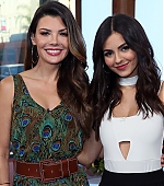 Victoria-Justice_Hollywood-Today-Live-022.jpg