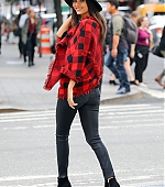 Victoria_Justice_22~47.jpg