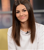 Victoria_Justice_32~14.jpg