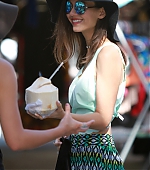 Victoria_Justice_36~15.jpg