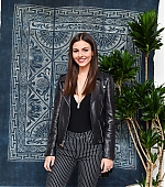 Victoria_Justice__28129~1.jpg