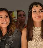 normal_Victoria_Justice_10~30.jpg