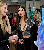 victoria-justice-eden-s-exile-art-exhibit-in-la-11-04-2022-3.jpg